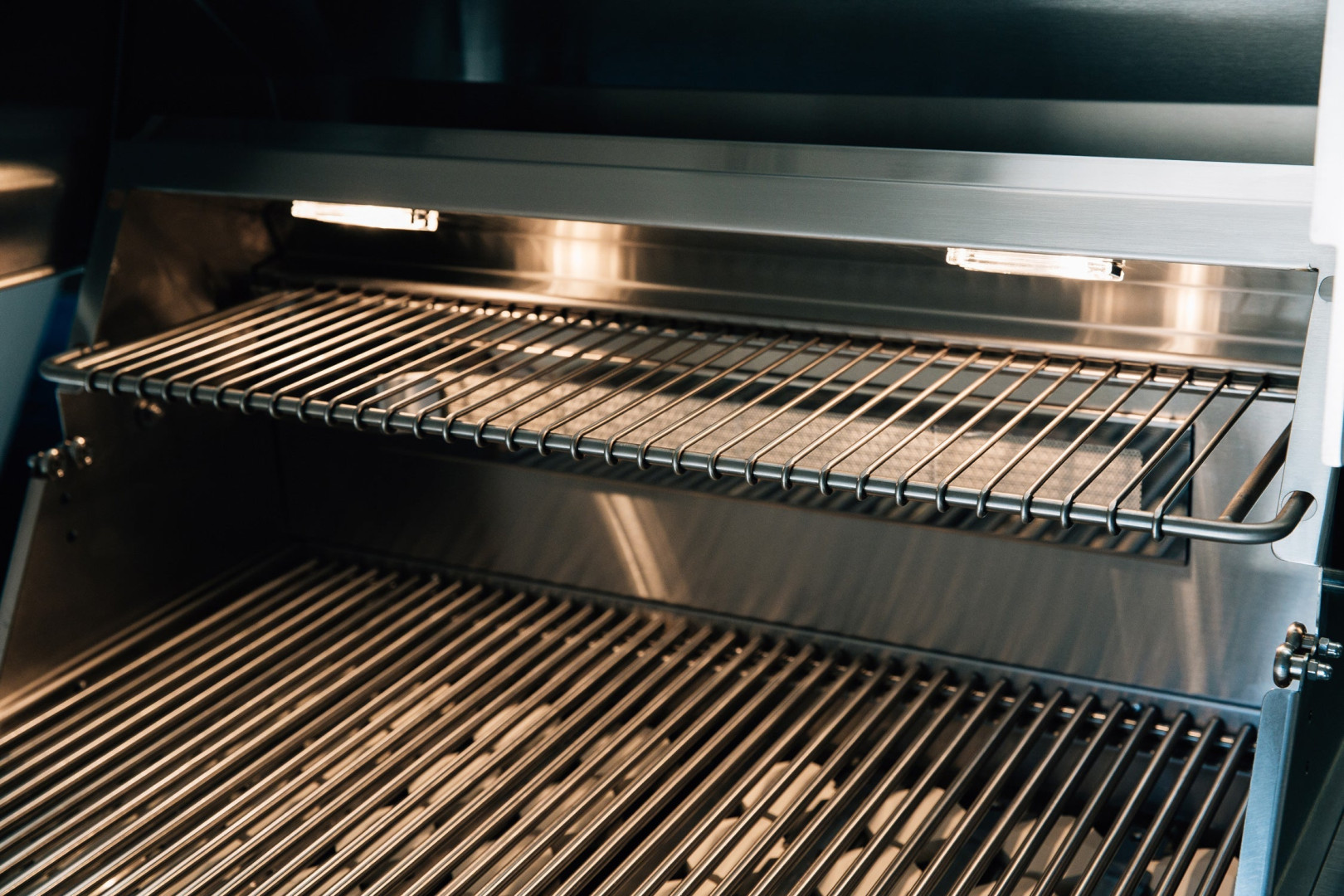 2025 American Made Grills Alturi 36" Freestanding Grill