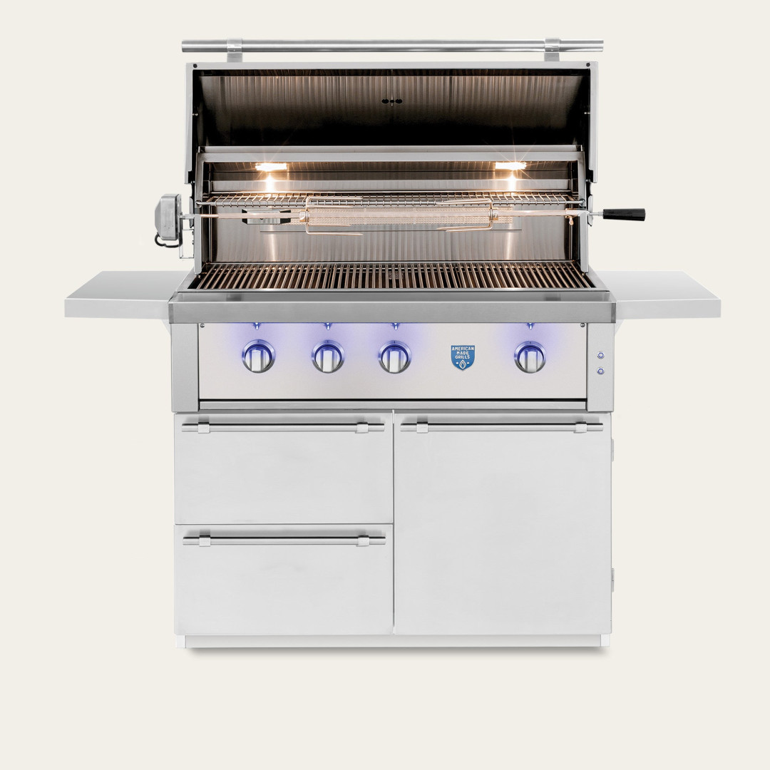 2025 American Made Grills Freestanding Estate Freedom - 42" Gas Grill