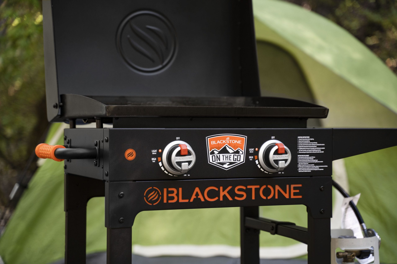 2024 Blackstone Grills On The Go 22" Cart Griddle with Hood