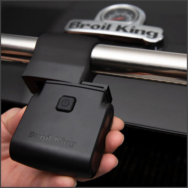 2026 Broil King® Regal™ S 590 Pro Infrared