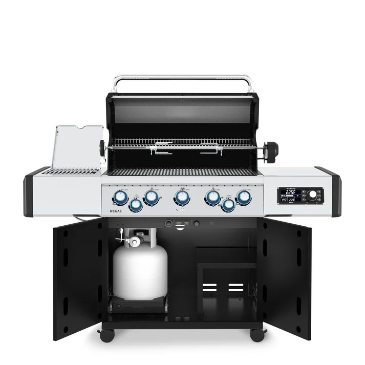 2026 Broil King® Regal™ Q 590 Pro Infrared