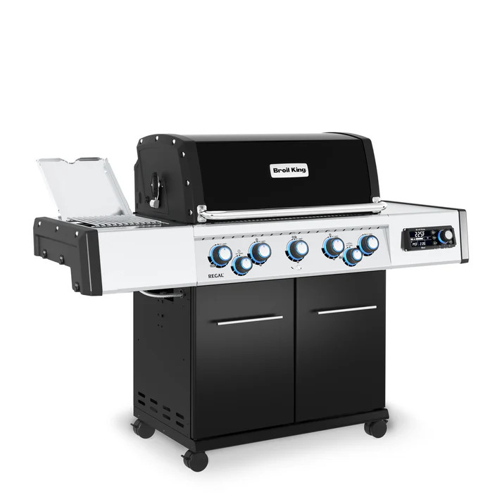 2026 Broil King® Regal™ Q 590 Pro Infrared